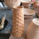 접시, 찻잔 등 실생활 도자기 제작 이미지