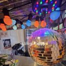 아웃독(OUT DOG) | 도그아웃 홍대 홍대 맛집에서 즐기는 정통 미국식 핫도그 맛집 방문기 혼자 먹어도 즐거운 감성 바...