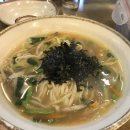 영아네 식당 이미지