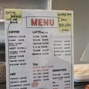 카페세솔 | 고양이들과 눈맞춤한 하루, 감성 가득한 칠곡 커피, 빵집 카페 세솔 후기