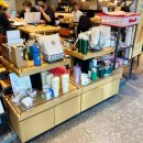 서초역 2번출구 앞 이미지