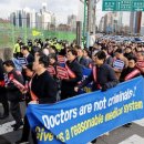 한국은 더 많은 의사가 필요한데도 대규모 파업을 보면 수월하게 넘어가지 않을듯-The Washington Post 이미지