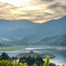 물안개피는호숫가펜션 이미지