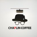 채플린 안경 콘택트 이미지