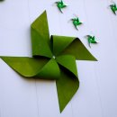 바람개비 조형물 이미지