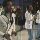﻿The Four Tops - "When She Was My Girl" Live - 'Fridays' (1981) 이미지