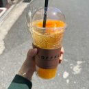 카페모퉁이 이미지