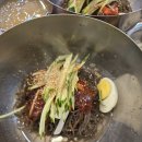 (주)동아이매징씨스템 | [숙대입구역 맛집] 매운 맛 마니아들의 성지, 동아냉면 숙대2호점 비빔냉면&amp;왕만두 솔직 후기