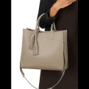 뜨개로 완성하는 사계절 만능가방 | 가죽 숄더 토트백으로 완성하는 고급스러운 데일리룩