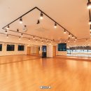 휴 휘트니스 이미지