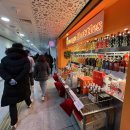 을지입구지하쇼핑센터 | 을지로 크리스마스 / 즐거운 날에는 꼭 와인과 오렌지보틀 을지로점