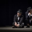 고도를 기다리며 이미지