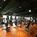 휘트니스 휴 용암점 이미지