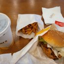 맘스터치 대방역점