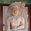 산청사월리 석조여래좌상 이미지