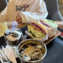 카페벨라 | [천안 유량동] 아이와 가볼만한곳 추천! 말 먹이주기 체험 카페 '포니벨라' 솔직 후기