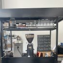 베트남 나트랑 시내 로컬 카페 디셈버호텔 옆 Aimee Coffee Shop