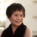 홍신자: 네 개의 벽 이미지