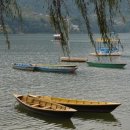 네팔 제2의 도시이자 히말라야 트레킹의 출발점인 포카라 이야기와 페와(Fewa)호수 풍경 이미지