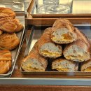 용산-358 | 릴리언 한남 빵지순례 바게트 샌드위치 맛집 서울 데이트 카페 추천