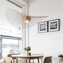 더 다이닝 테이블 이미지