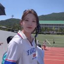 팬하고 손하트 만들기하는 스테이씨 세은 아이사 실물.gif 이미지