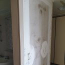 이지더원1차 앞 | 양산 물금 이지더원1차 아파트 실크벽지 도배 시공 후기 (모노스톤 화이트)