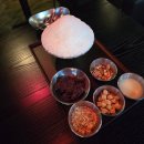 카페 디(CAFE D) | 겨울에도 즐기는 빙수 밤리단길 카페 : 셀렉디