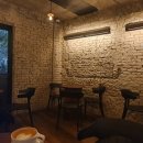 쿠도스커피 로스터즈 금호점