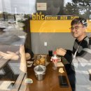 송지호 샌드스케치 &amp; bhc 통닭집 이미지
