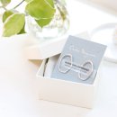 <b>칼라</b><b>노길레스</b> Carla Nogueres 유니크한 손나은귀걸이 취저야:D