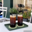 서초대로50길 59 | 서울 교대역 카페 애시드커피 ACID COFFEE 품질좋은 커피와 야외공간