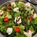 오늘도 샐러드 이미지