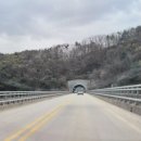 계곡 끝집 이미지