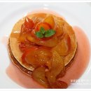 [요리쿡 조리쿡] 제철 복숭아의 달콤한 변신 ‘복숭아조림 팬케이크’ 이미지