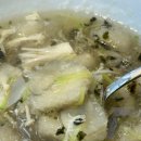 진해중앙시장 입구 앞 보도 | 속초중앙시장맛집, 옹심이 찐맛집 속초신토불이감자옹심이