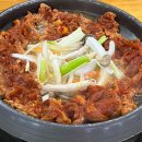 취향 껏 쌈을 싸서 한 입 가득 먹는 묘미가 있는 쌈밥 맛집 BEST5 이미지