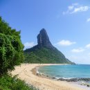 Breathtaking view of the famous Fernando de Noronha islands in Brazil 이미지