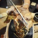 은행나무족발집