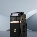 리즈힐의원 | "통증 없이 즉각적으로 얼굴 라인을 잡고 안색까지 밝히는 '3파장 올인원 리프토닝'입니다."