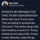 애국자들은 가짜 트럼프 암살에 대비해야 합니다. 검은 모자에는 트럼프 클론이 있습니다. 그들은 이 클론을 암살할 것입니다. 이미지