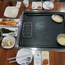 왕돌판고기집