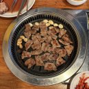 돈돈숯불갈비 | 아현역 돼지왕갈비 맛집 북아현동 고깃집 돈돈숯불갈비