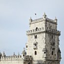 강과바다의 탑 이미지