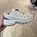 컬러버랩 | 살로몬 XA 프로 3D 운동화로 완성한 여름