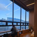 시흥스마트서비스기아오토큐 | 정비소 대기실이 '뷰 맛집'? 카페보다 더 카페 같은 기아오토큐 시흥시청점!