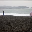 검은 몽돌,기암괴석, 하얀포말, 울산12경 주전리몽돌해변/해파랑길걷기 이미지