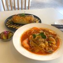 다나(DANA)성서계명대점 이미지