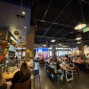 호텔구구 | 가족여행기 4화: 푸드코트 (Assembly food hall), 구구 클러스트, 메리엇 호텔 수영장 (2살 딸아이와 함께)