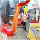 동네한바퀴 동해 묵호 문어찜 대게찜 맛집 250회 유림닭집 묵호시장 노포 통닭 치킨 조개찜 솔직 후기...